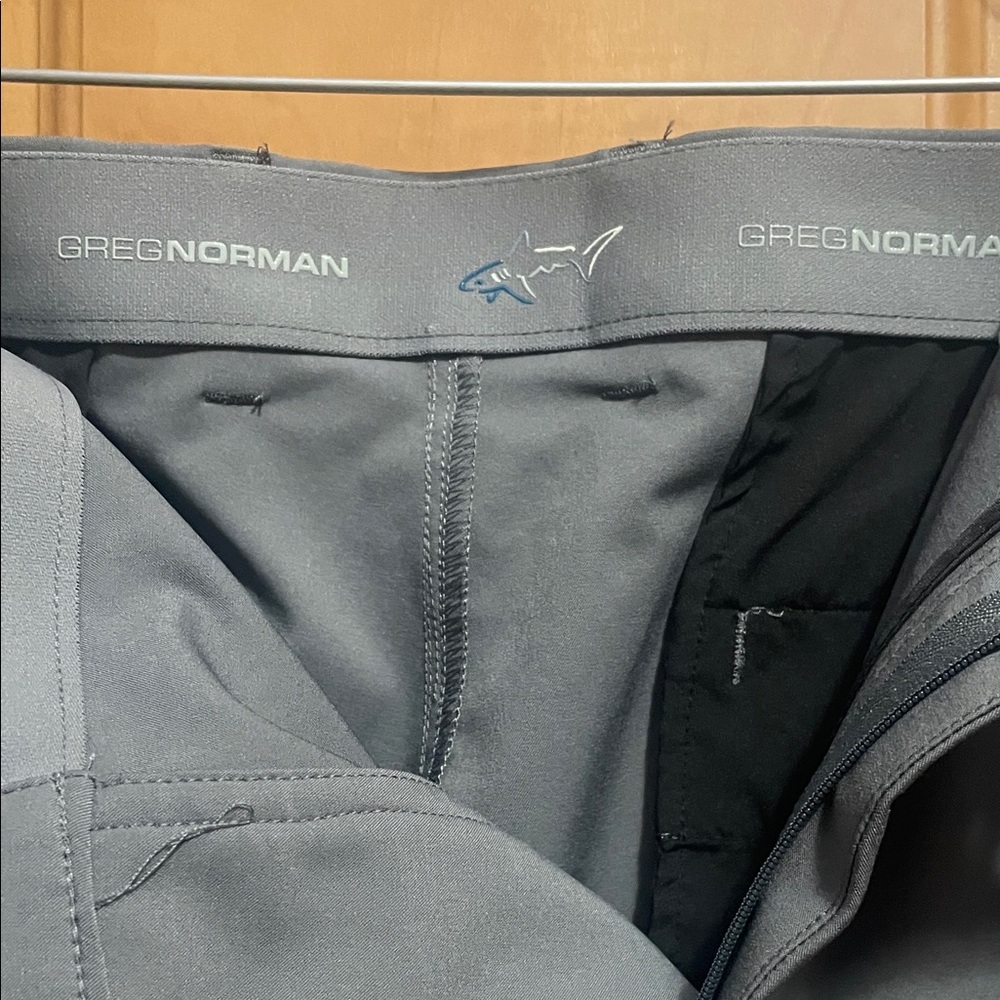 Greg Norman Performance Gray Men's Golf Dress Pants 42 x 30 - Picture 3 of 11
